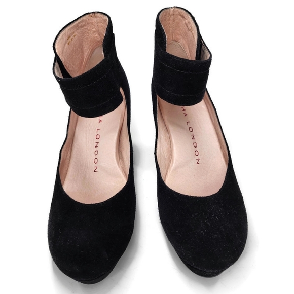 Sacha London Vera Black Suede Ankle Wrap Round-Toe Platform Pumps - Picture 5 of 14